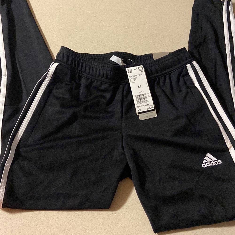 Brand new tapered fit